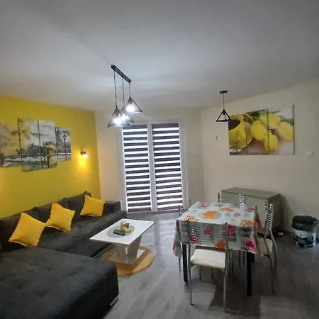 Romana Duplex Lägenhet Divčibare