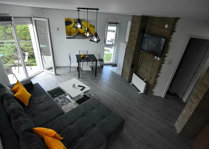 Romana Duplex Апартаменты